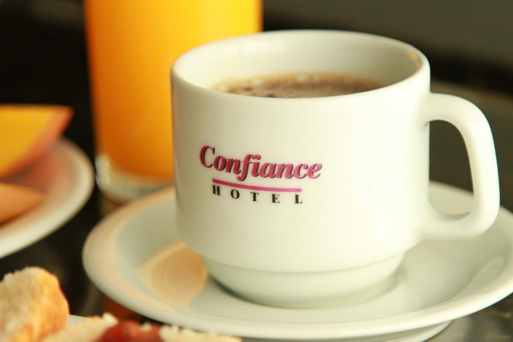 Hotel Confiance Prime Batel Курітіба Екстер'єр фото