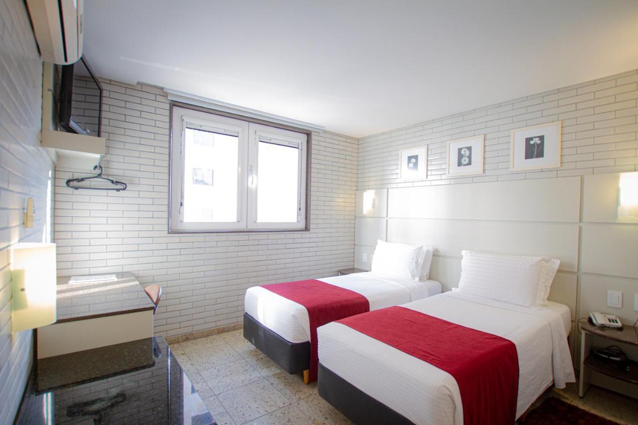 Hotel Confiance Prime Batel Курітіба Екстер'єр фото