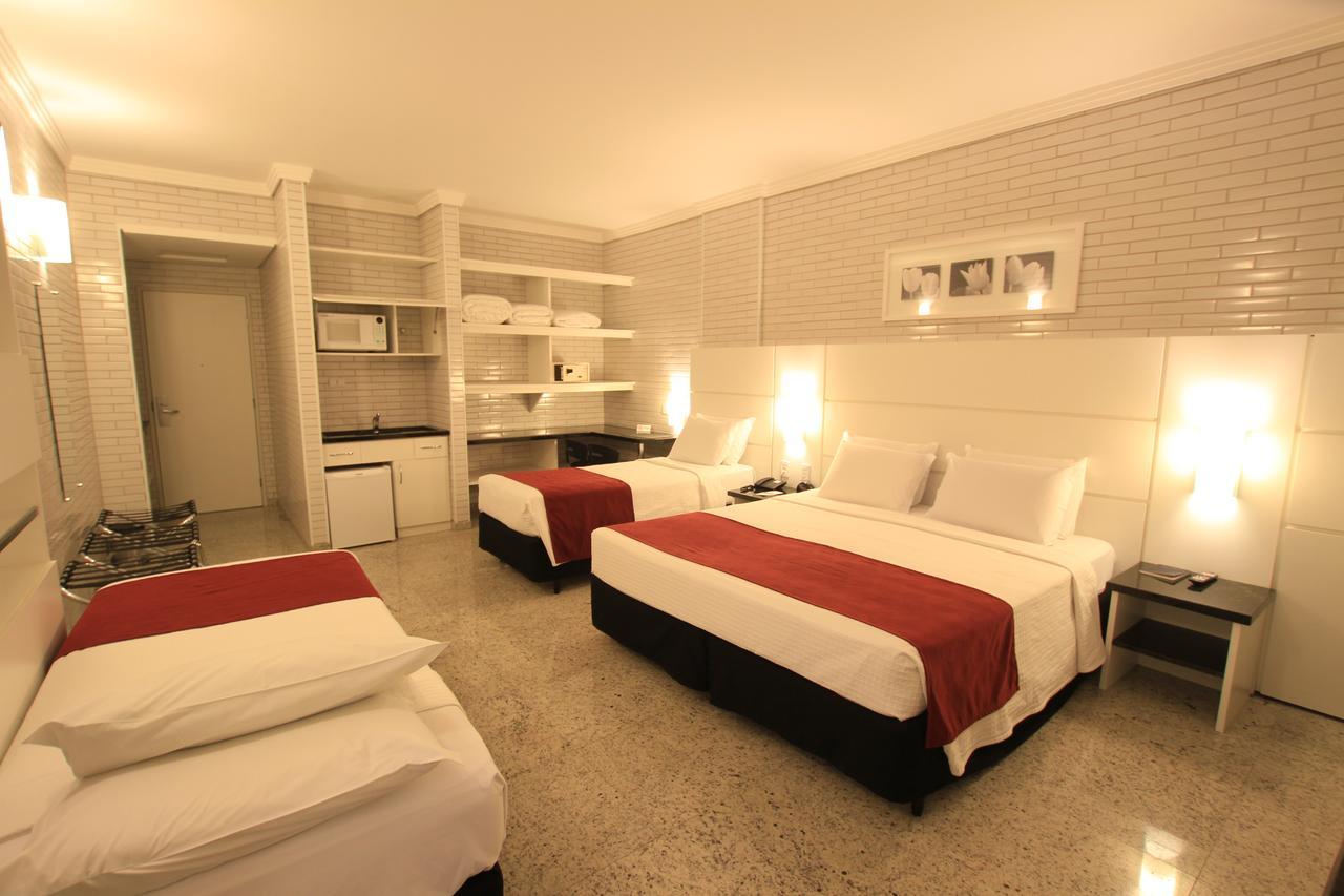 Hotel Confiance Prime Batel Курітіба Екстер'єр фото