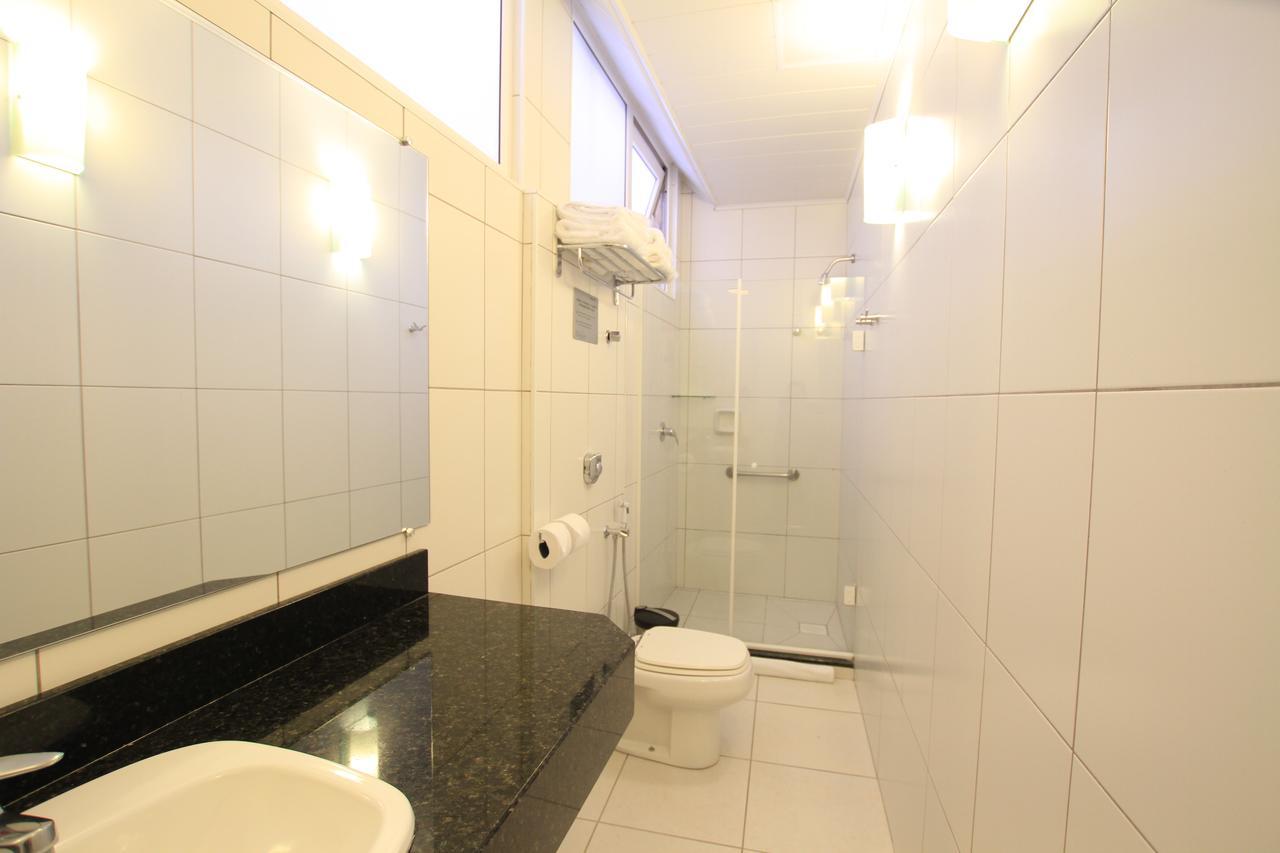 Hotel Confiance Prime Batel Курітіба Екстер'єр фото
